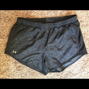 Underarmor women’s M shorts. Heat gear.